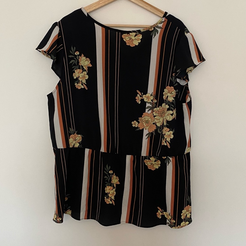DC Jeans Women’s Vintage Orange & Black Floral Shirt, Size 1XL, Office, Spring - Picture 3 of 6